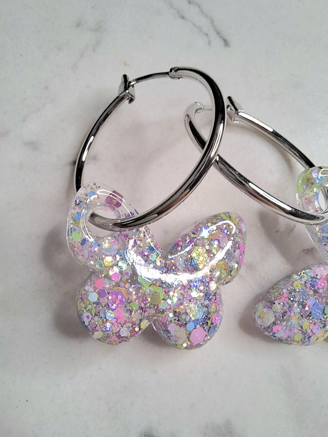 Butterfly hoops
