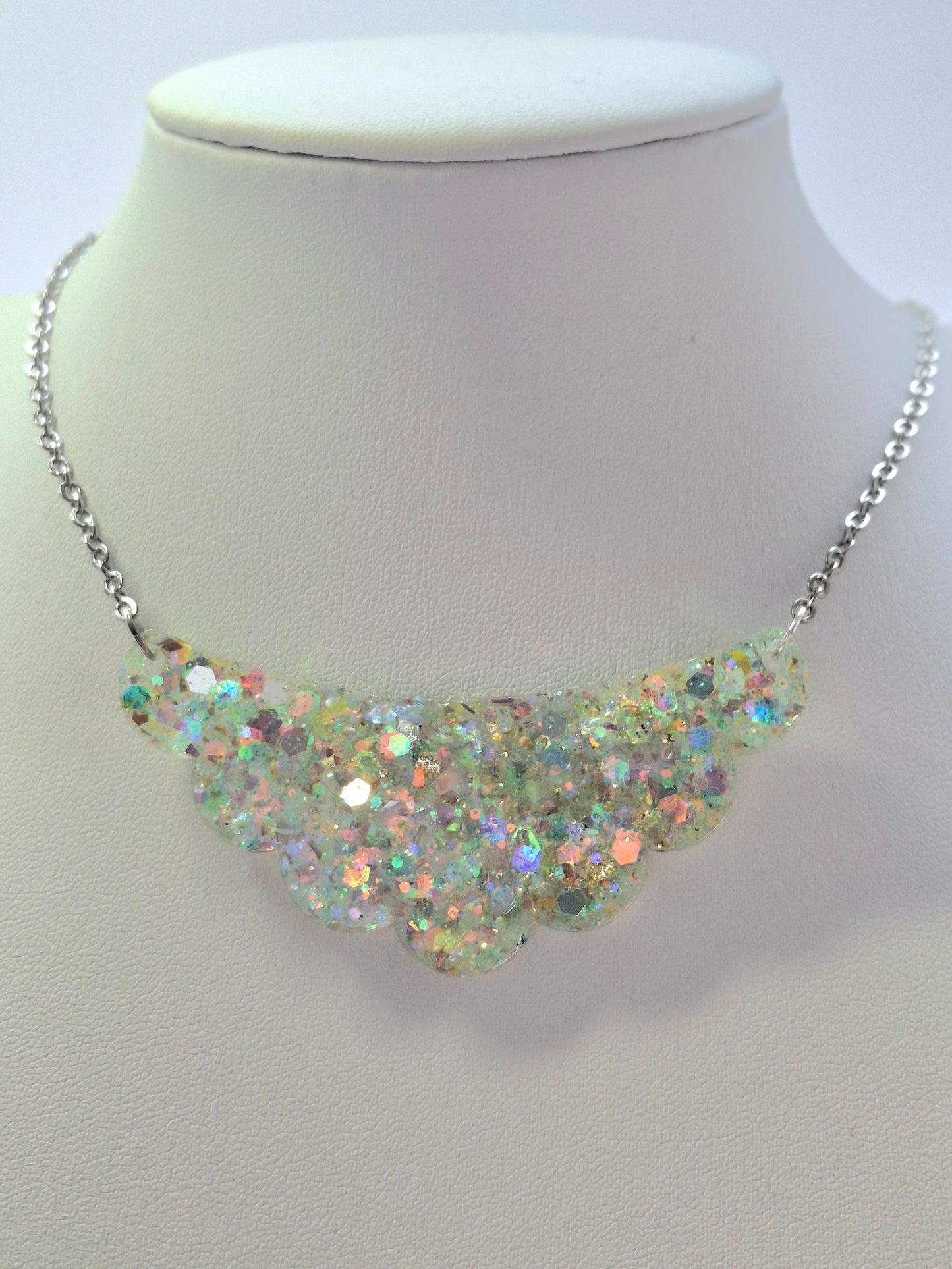 Iridescent Scallop Collar Statement Necklace