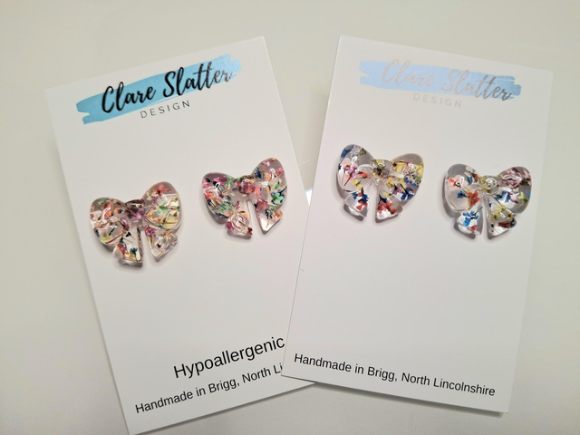 Preserved flower bow studs