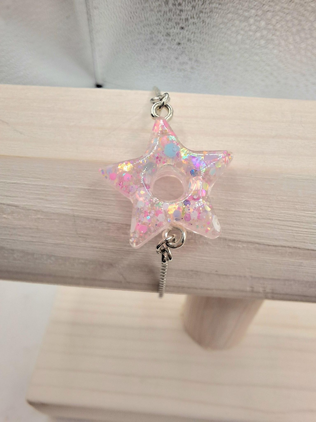 Glitter star shape slider bracelet