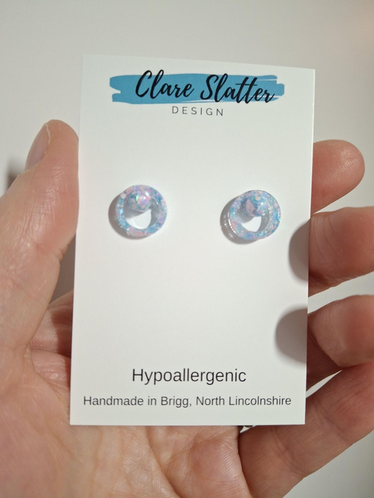 Pastel circle sitting studs