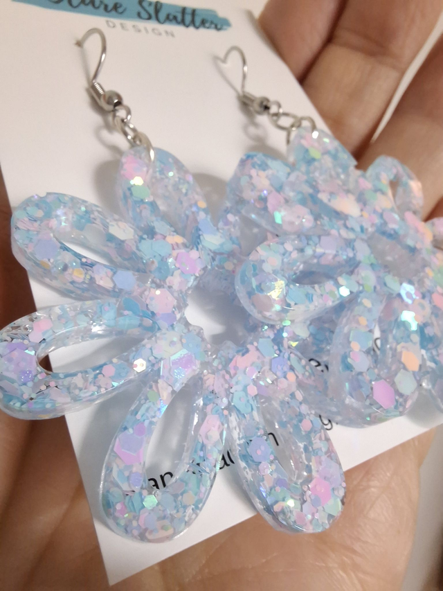 Daisy shape dangles