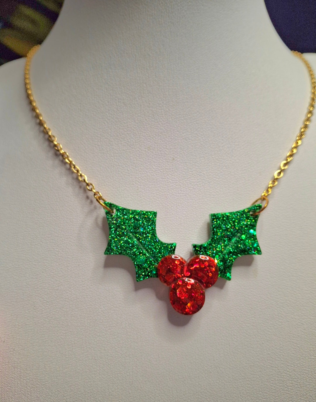 Glitter holly leaf and berries necklace