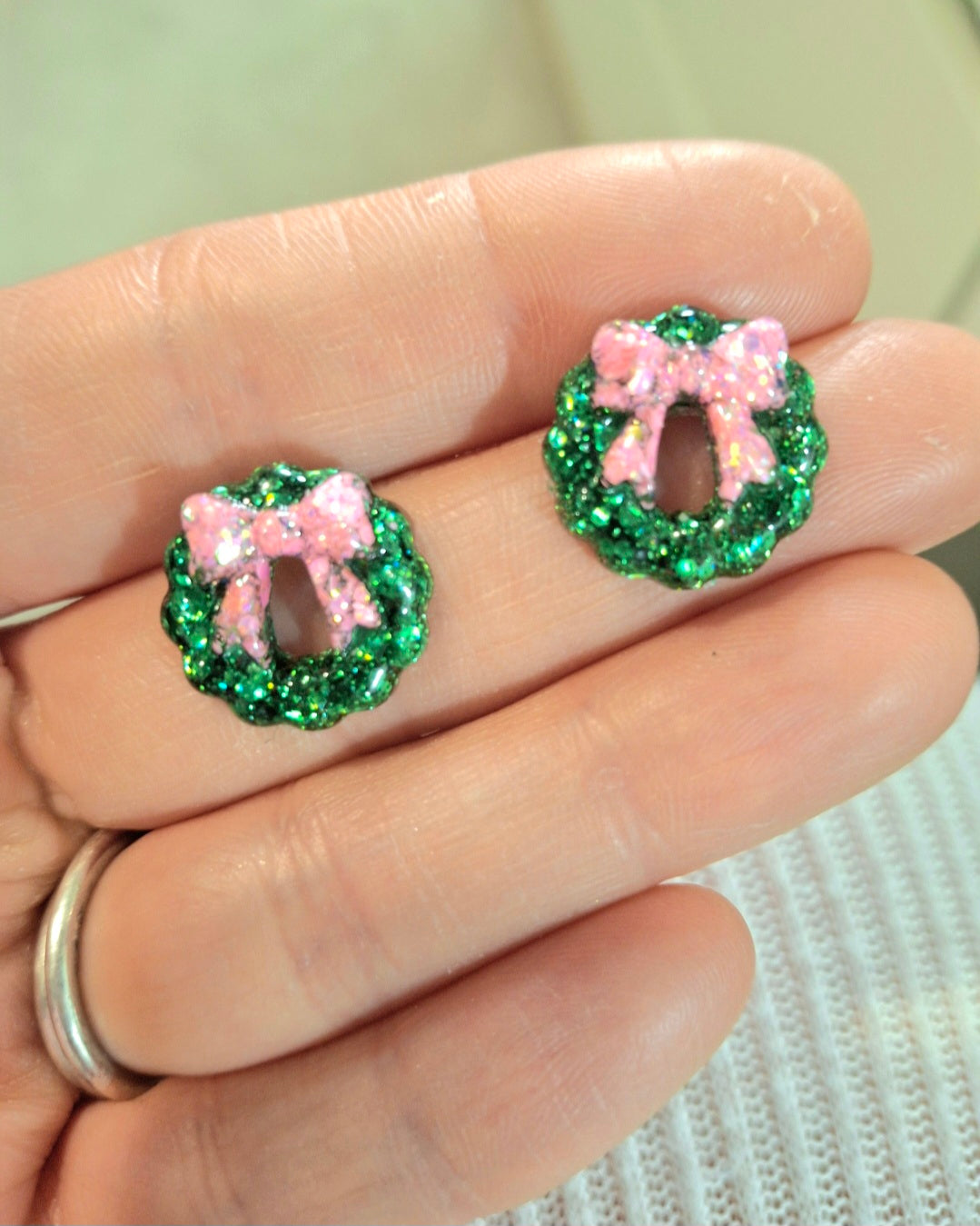 Christmas Theme Earrings- Moor Farm Barn, Sotherton, Beccles Sunday 6th December, 10:30am (£15 deposit, full cost £38)