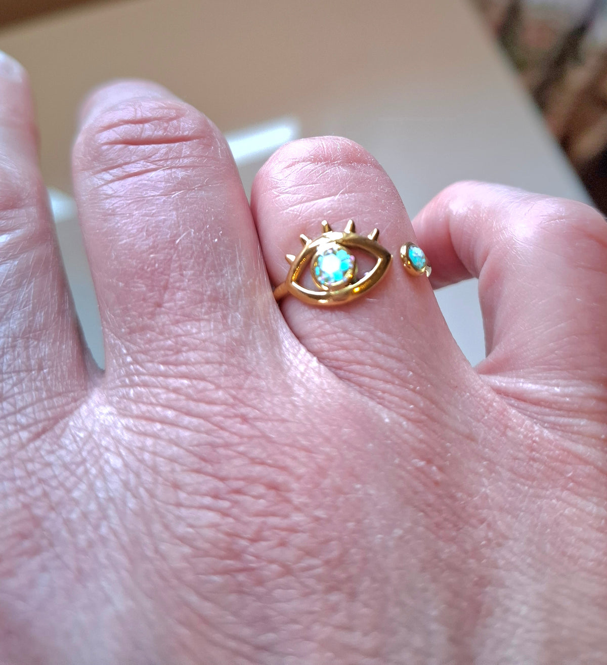 Adjustable stainless steel unusual gold eye shape ring