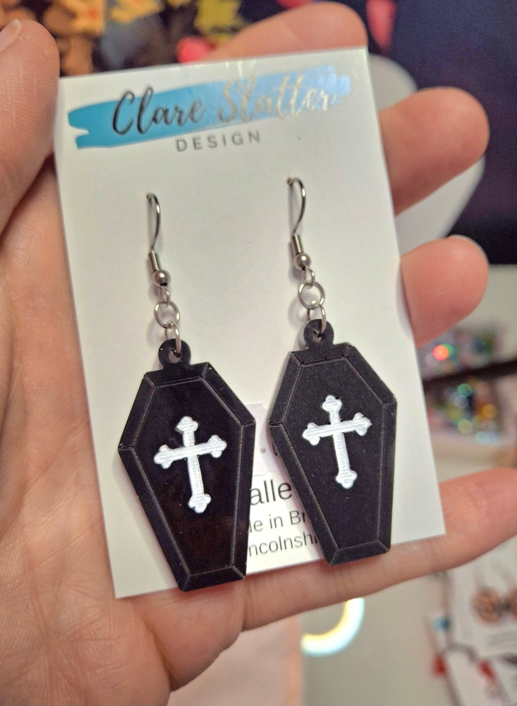 Coffin dangles