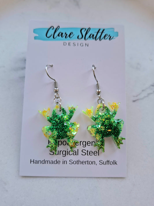 Dual colour yellow and green frog dangles