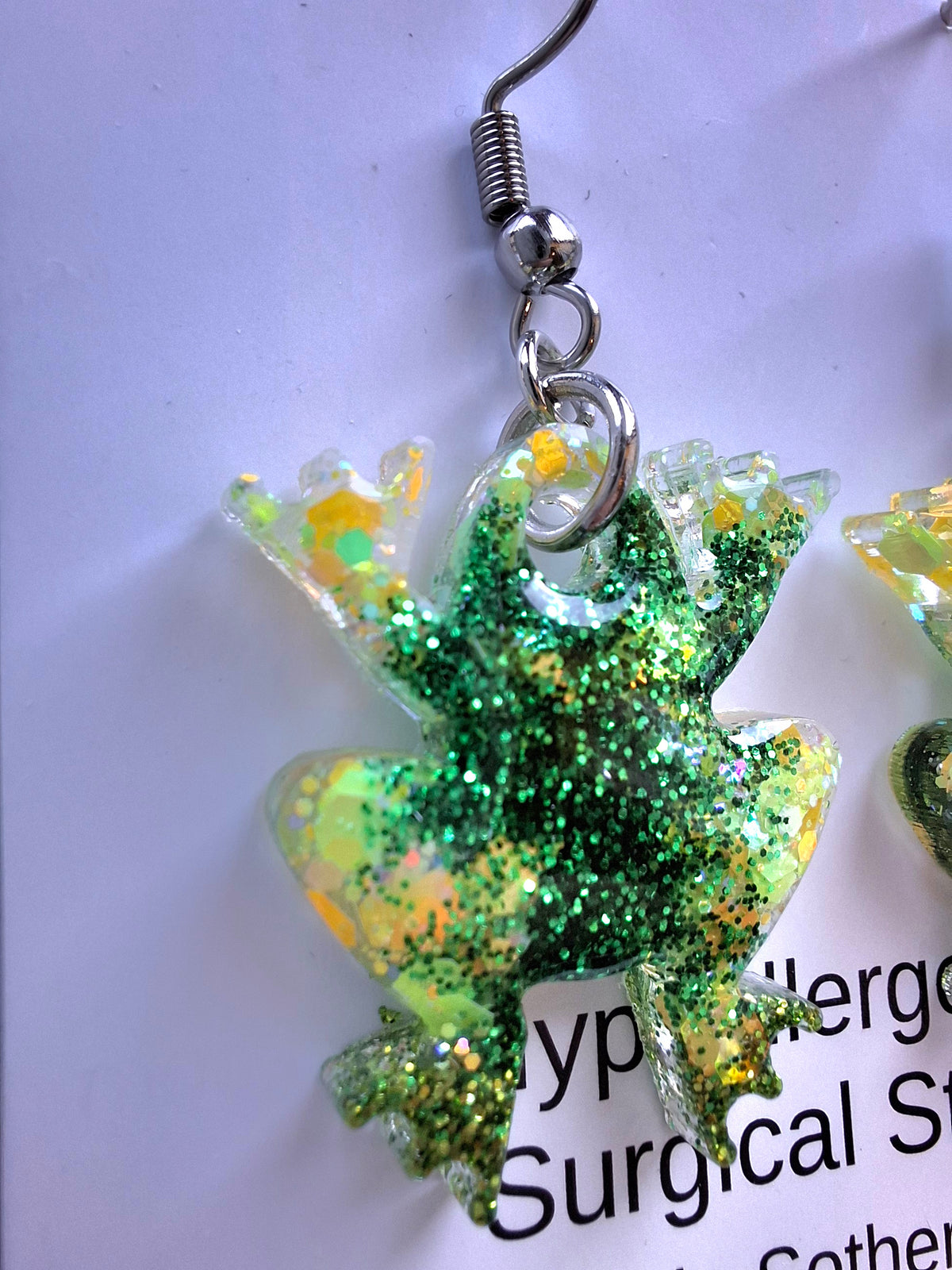 Dual colour yellow and green frog dangles