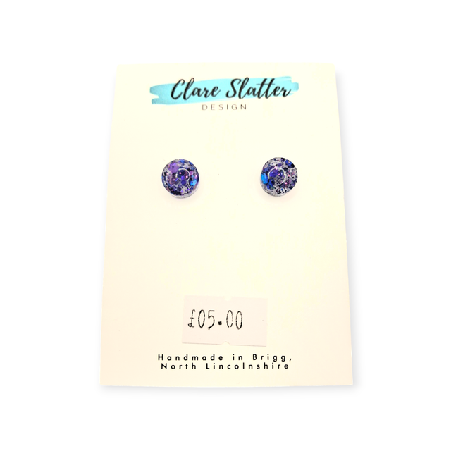 Small round  glitter studs