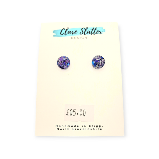 Small round  glitter studs