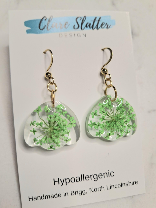 Resin flower starburst dangles